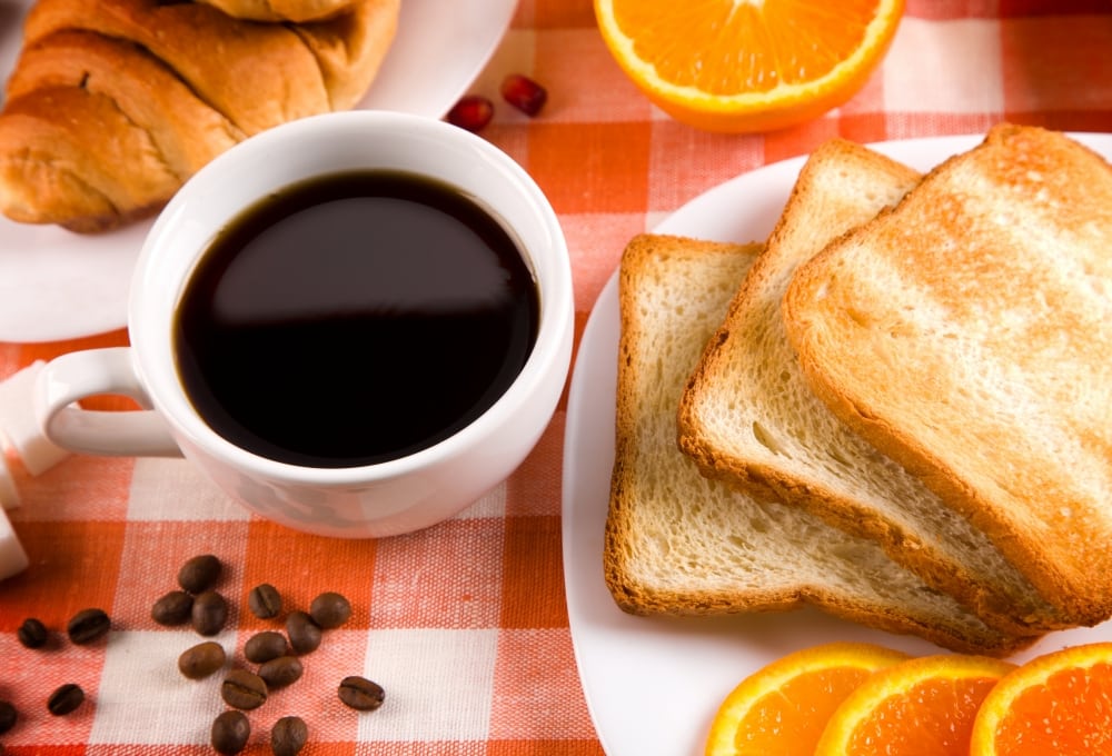 Emagrecer mudando o pequeno-almoço e jantar de sua dieta